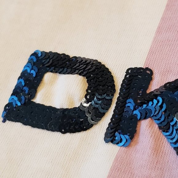 DKNY Sequined Logo Graphic Cotton T-Shirt Women's Size Small *Defect-see desc - Picture 6 of 15